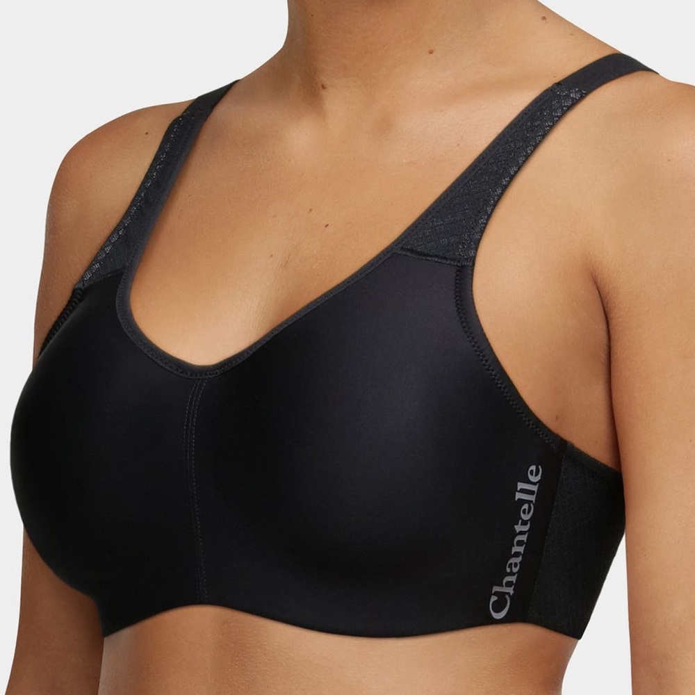 Chantelle Lingerie Everyday High Support Underwire Sports Bra full coverage 36F
